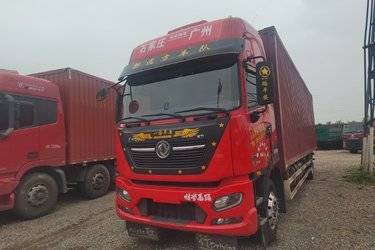 二手东风商用车 天锦KR PLUS 舒适版 290马力 4X2 9.8米厢式载货车(国六)(速比3.64)(高顶双卧)(国六) 单桥 东风康明斯二手载货车 黄牌图片