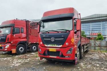 二手东风商用车 天龙KL重卡 绿通版 465马力 8X4 9.4米栏板载货车(国五) 前四后八 雷诺二手载货车 黄牌图片