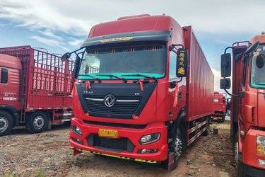 二手东风商用车 天锦KR PLUS 舒适版 290马力 4X2 9.8米厢式载货车(国六)(高顶三卧)(国六) 单桥 康明斯二手载货车 黄牌图片