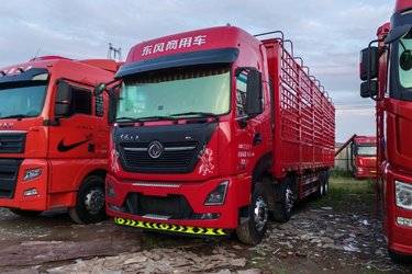 二手东风商用车 天龙KL重卡 舒适版 465马力 8X4 9.6米仓栅式载货车(国六) 前四后八 康明斯二手载货车 黄牌图片