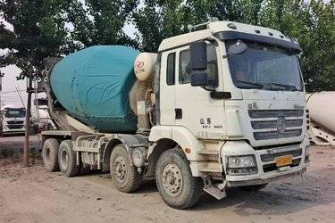 二手陕汽重卡 德龙新M3000 340马力 8X4 7.98方混凝土搅拌车(国五) 前四后八 潍柴二手搅拌车图片