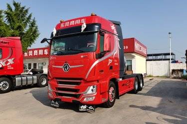 二手东风商用车 天龙旗舰KX 王者版 530马力 6X4 LNG牵引车(国六)(液缓)(国六) 双驱 东风康明斯二手牵引车 黄牌图片