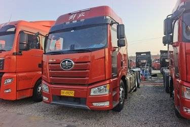 二手一汽解放 J6P 460马力 6X4牵引车(国六) 双驱 锡柴二手牵引车 黄牌图片