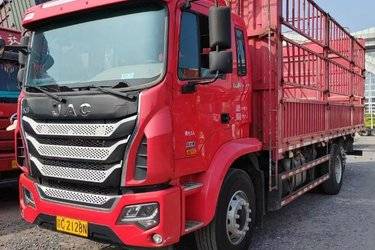 二手江淮 格尔发K5L中卡 245马力 6X2 6.8米仓栅式载货车(国六)(半高顶)(国六) 前四后四 锡柴二手载货车 黄牌