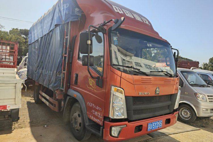二手重汽HOWO轻卡 148马力 载货车