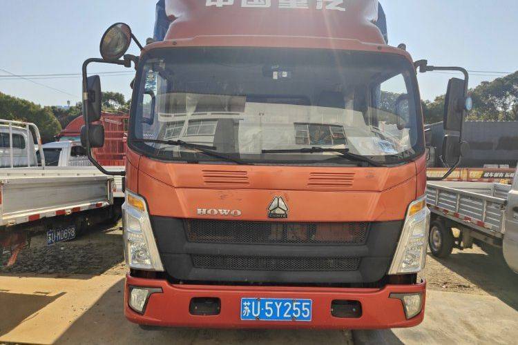 二手重汽HOWO轻卡 148马力 载货车
