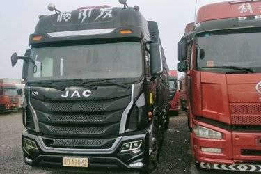 二手江淮 格尔发K5W重卡 350马力 8X4 9.6米仓栅式载货车(国五) 前四后八 潍柴二手载货车 黄牌图片
