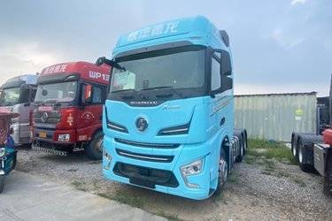 二手陕汽重卡 德龙X6000 610马力 6X4 AMT自动挡牵引车(国六) 双驱 潍柴二手牵引车 黄牌图片