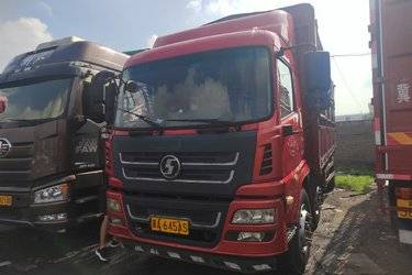 二手陕汽商用车 轩德X6中卡 245马力 6X2 7.8米仓栅式载货车(国五) 前四后四 潍柴二手载货车 黄牌图片