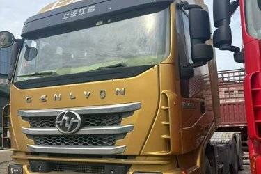 二手上汽红岩 杰狮C500重卡 560马力 6X4牵引车(国五) 双驱 上菲红二手牵引车 黄牌图片