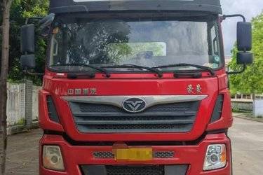 二手中国重汽 豪曼H5重卡 340马力 6X4牵引车(国五) 双驱 曼二手牵引车 黄牌