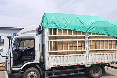 二手陕汽商用车 德龙G1 155马力 4X2 4.2米单排仓栅式轻卡(国六) 单桥 云内动力二手载货车 蓝牌图片