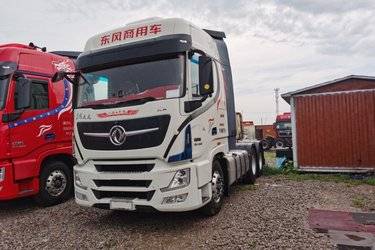 二手东风商用车 天龙旗舰KX 王者版 600马力 6X4牵引车(国六) 双驱 东风康明斯二手牵引车 黄牌图片