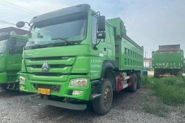 二手中国重汽 HOWO重卡 380马力 6X4 6米自卸车(国五) 后八轮 中国重汽二手自卸车 黄牌