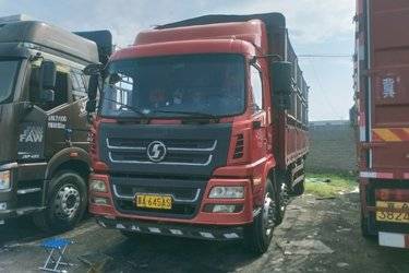 二手陕汽商用车 轩德X6中卡 245马力 6X2 7.8米仓栅式载货车(国五) 前四后四 潍柴二手载货车 黄牌图片