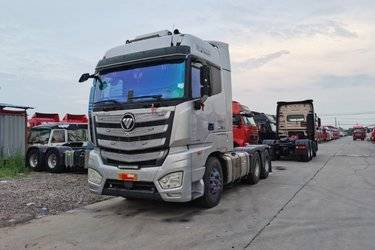 二手福田 欧曼EST 6系重卡 北方版 580马力 6X4 AMT自动挡牵引车(国六) 双驱 福田康明斯二手牵引车 黄牌图片
