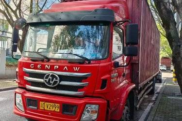 二手上汽红岩 杰豹 标载版 245马力 4X2 9.8米厢式载货车(国五) 单桥 上菲红二手载货车 黄牌图片