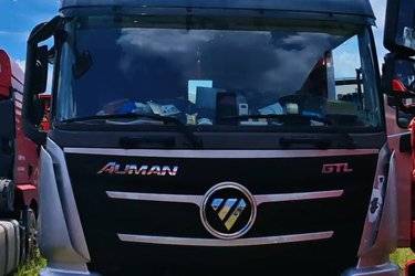 二手福田 欧曼GTL 基本型 470马力 4X2 AMT自动挡牵引车(国六) 单桥 福田康明斯二手牵引车 黄牌图片