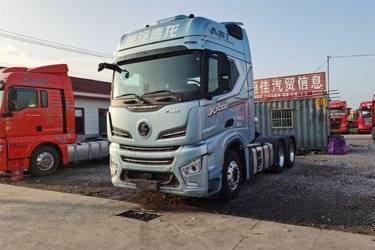 二手陕汽重卡 德龙X6000 610马力 6X4 AMT自动挡牵引车(国六) 双驱 潍柴二手牵引车 黄牌图片