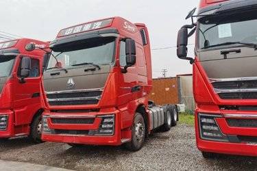 二手中国重汽 HOWO TH7重卡 540马力 6X4 牵引车(国六) 双驱 曼二手牵引车 黄牌图片