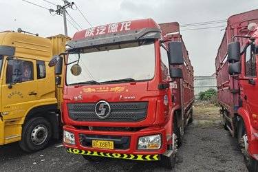 二手陕汽重卡 德龙L3000 245马力 6X2 9.7米仓栅式载货车(国五) 前四后四 玉柴二手载货车 黄牌图片
