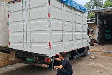 二手吉利远程 甲醇新能源 4.18米栏板载货车(国五) 单桥 安徽康明斯二手载货车 黄牌图片