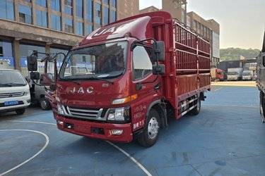 二手江淮 骏铃V6 152马力 4.18米单排仓栅式轻卡(速比4.33)(国五) 单桥 安徽康明斯二手载货车 蓝牌图片