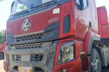 二手东风柳汽 乘龙H5重卡 430马力 6X4牵引车(国五) 双驱 潍柴二手牵引车 黄牌
