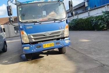 二手中国重汽 豪曼H5 380马力 6X4 5.6米自卸车(国五) 后八轮 潍柴二手自卸车 黄牌