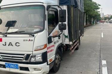 二手江淮 骏铃A8 3.0L 129马力 CNG 4.18米单排仓栅式轻卡(国六) 单桥 安徽康明斯二手载货车 蓝牌图片