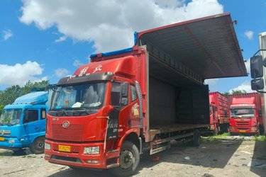 二手一汽解放 J6L中卡 220马力 4X2 9.6米翼开启厢式载货车(国五) 单桥 大柴二手载货车 黄牌图片