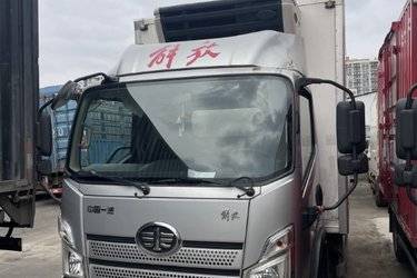 二手解放 领途 150马力 4.16米单排厢式轻卡(国六) 单桥 大柴二手载货车 蓝牌图片