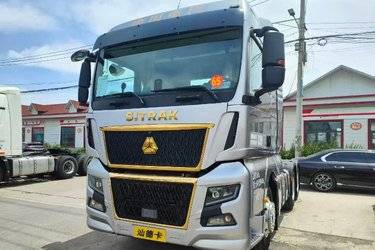 二手中国重汽 汕德卡SITRAK C9H重卡 奢华版 570马力 6X4 AMT自动挡牵引车(国六)(带液缓)(国六) 双驱 曼二手牵引车 黄牌图片