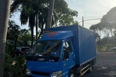 二手江铃 顺达小卡 129马力 3.7米单排厢式轻卡(国六) 单桥 江铃二手载货车 蓝牌图片