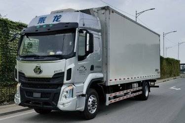二手东风柳汽 乘龙H5中卡 245马力 4X2 6.8米厢式载货车(国六) 单桥 玉柴二手载货车 黄牌图片