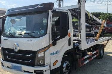 二手清障车 大运轻卡 新奥普力 130 5.6 4X2
