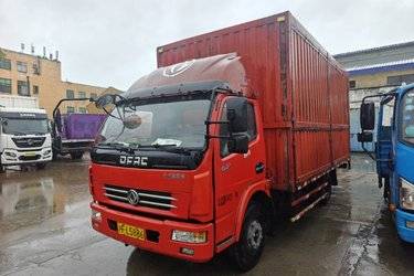 二手东风 多利卡D7 156马力 4X2 5.15米单排厢式载货车(国五) 单桥 东风股份二手载货车 黄牌