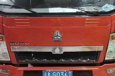 二手中国重汽HOWO 悍将 156马力 4X2 可卸式载货车(国五) 单桥 云内动力二手载货车图片