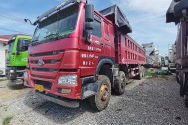 二手中国重汽 HOWO重卡 380马力 8X4 8.5米自卸车(国五) 前四后八 曼二手自卸车 黄牌