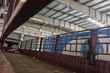 二手13米x2.55米 3轴 仓栅式半挂车图片
