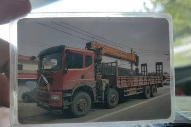 二手随车吊 东风新疆 东风畅行  9.6 6X2图片