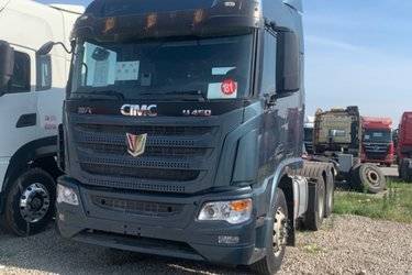 二手联合卡车 U系重卡 460马力 6X4 LNG牵引车(国六) 双驱 玉柴二手牵引车 黄牌图片