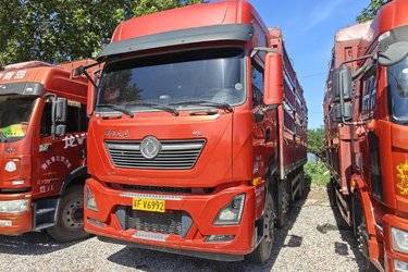 二手东风商用车 天龙KL重卡 465马力 8X4 9.6米仓栅式载货车(国五) 前四后八 雷诺二手载货车 黄牌图片