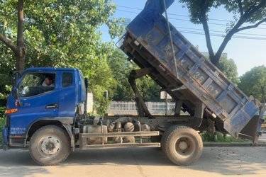二手江淮 骏铃 160马力 4X2 3.8米排半自卸车(国六) 单桥 玉柴二手自卸车 黄牌图片