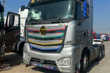 二手福田 欧曼EST 6系重卡 穿越版 580马力 6X4 AMT自动挡牵引车(国六) 双驱 福田康明斯二手牵引车 黄牌图片