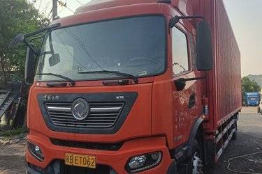 二手东风商用车 天锦KR 230马力 4X2 9.75米厢式载货车(国六) 单桥 东风康明斯二手载货车 黄牌图片