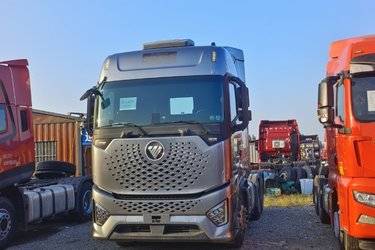 二手福田 欧曼银河 基本型 580马力 6X4 AMT自动挡牵引车(国六)(带缓速器)(国六) 双驱 福田康明斯二手牵引车 黄牌图片