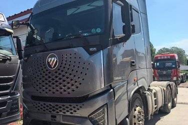 二手福田 欧曼银河 580马力 6X4 AMT自动挡牵引车(国六) 双驱 福田康明斯二手牵引车 黄牌图片