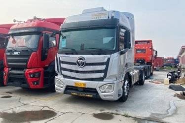 二手福田 欧曼EST 6系重卡 基本版 580马力 6X4 AMT自动挡牵引车(国六) 双驱 福田康明斯二手牵引车 黄牌图片