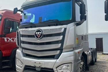 二手福田 欧曼EST 6系重卡 560马力 6X4 AMT自动挡牵引车(国五) 双驱 福田康明斯二手牵引车 黄牌图片